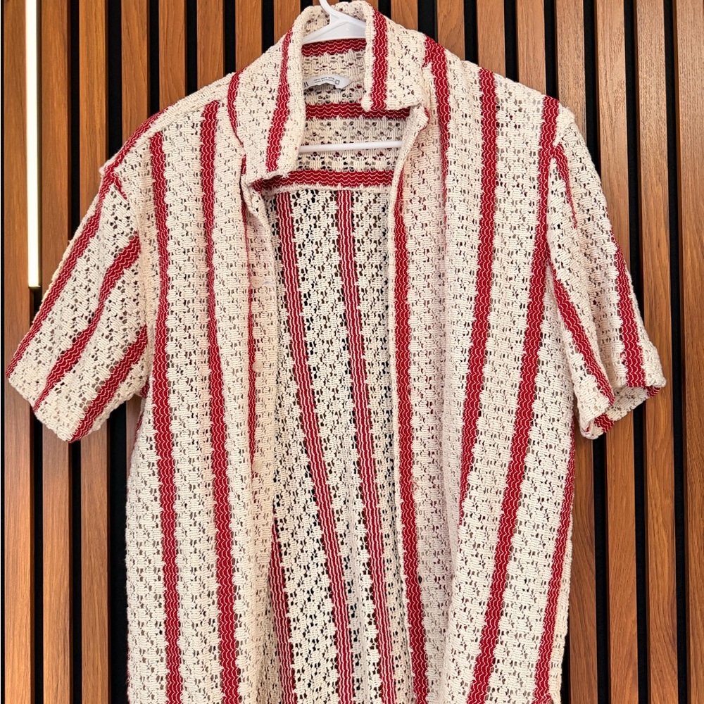 Zara Red and White Textured Men's Shirt